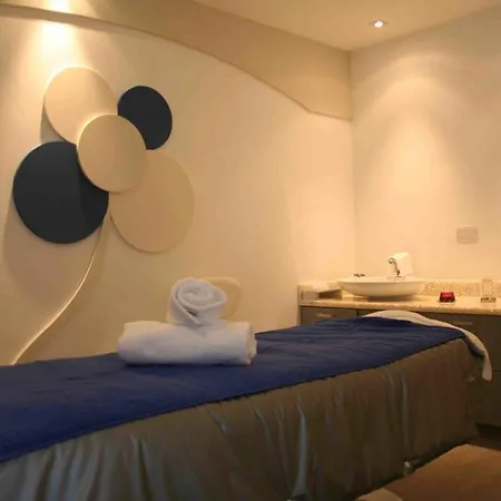 Apartament Latchi Panorama Penthouse *