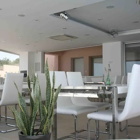 Latchi Panorama Penthouse Polis