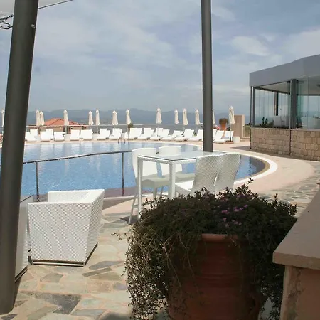 Latchi Panorama Penthouse Appartamento